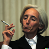 DALL·E 2023-03-16 16.58.16 - Christine Lagarde fumándose un puro.png
