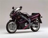 Yamaha-fzr-600-5.jpg