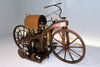 1885-gottlieb-daimler.jpg